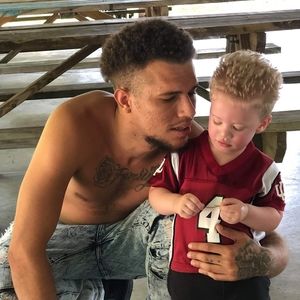 Meet your Posher, Devin